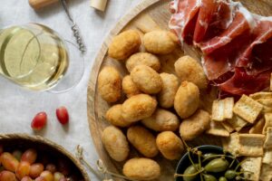 delicious-spanish-croquettes-arrangement (1)